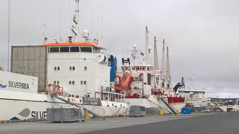 Aukin umferð og bætt afkoma