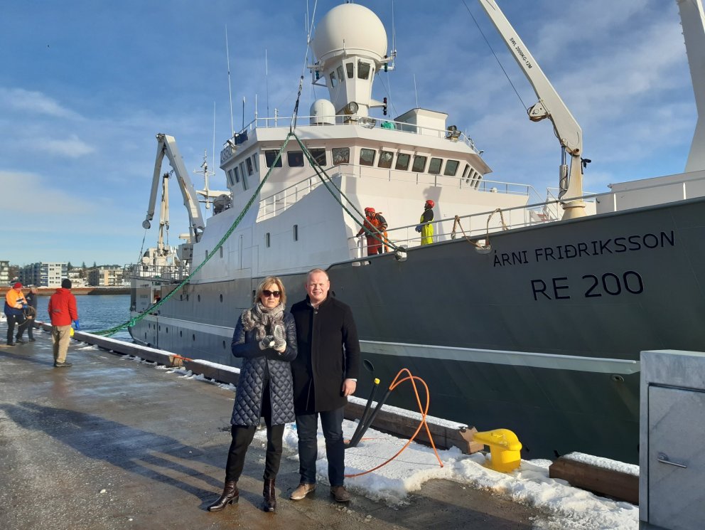Kristín Thoroddsen formaður hafnarstjórnar og Ágúst Bjarni Garðarsson varaform. voru meðal fjölmargr…