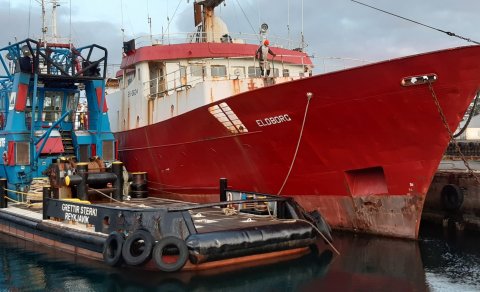 Eldborgin í sína síðustu siglingu